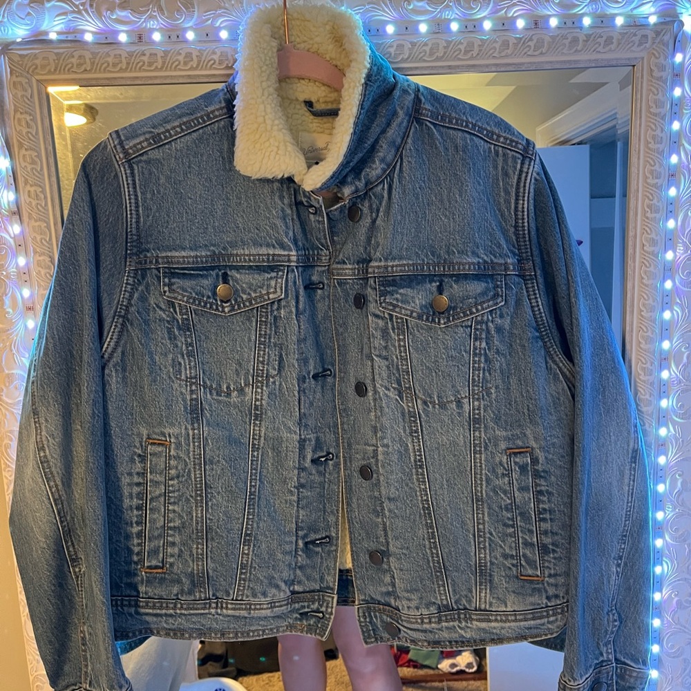 Universal Thread with Sherpa jean jacket